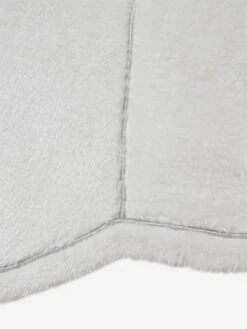 Grand Tapis En Fourrure Coquillage SOUS L'OCÉAN Ecru - Vertbaudet 13 Grand Tapis En Fourrure Coquillage SOUS L'OCÉAN Ecru - Vertbaudet -Meubles pour enfants Boutique grand tapis en fourrure coquillage sous locean 5
