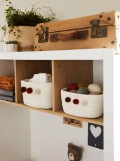 Lot De 2 Paniers En Corde à Pompons Beige - Vertbaudet -Meubles pour enfants Boutique lot de 2 paniers en corde a pompons 3